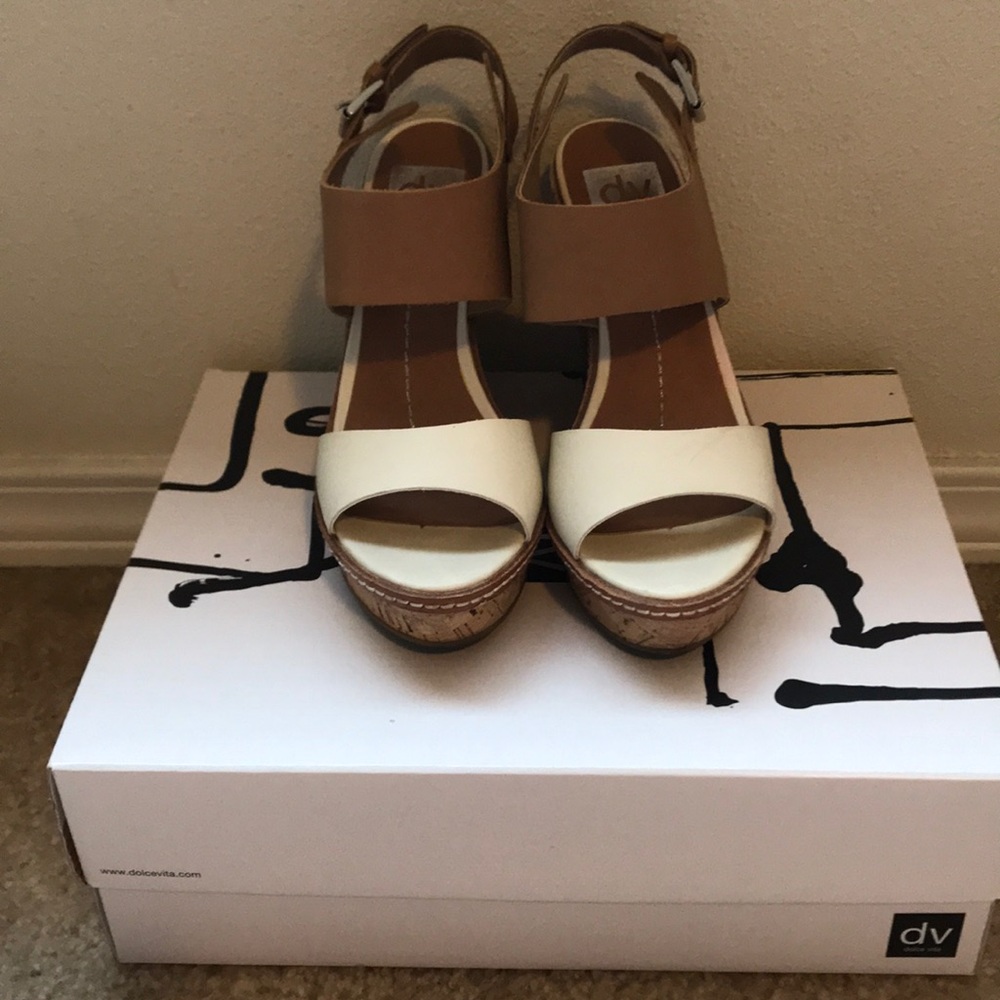 DV wedges